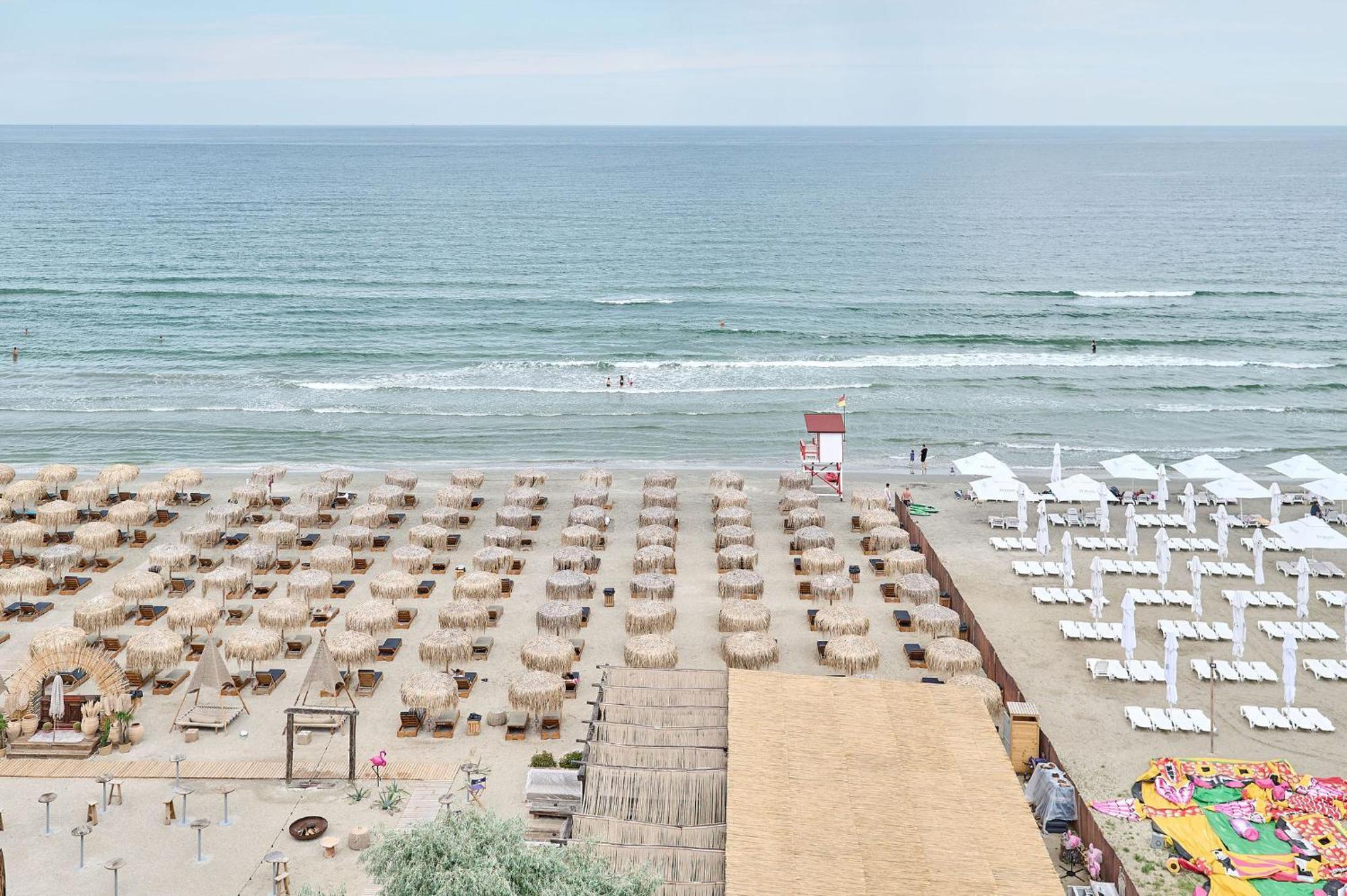 Beach Bliss Apartment In Infinity Beach Resort Parking Mamaia Exterior foto